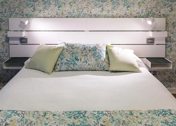 Murat Otto Bed & Breakfast 4*